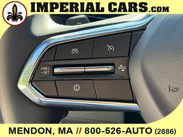New 2026 Chevrolet Traverse LT w/ Midnight/Sport Edition FWD image 25