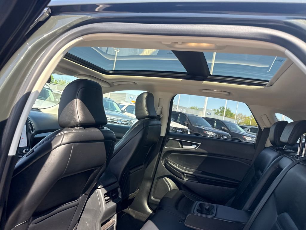 Used 2023 Ford Edge SEL w/ Convenience Package AWD/4WD image 16