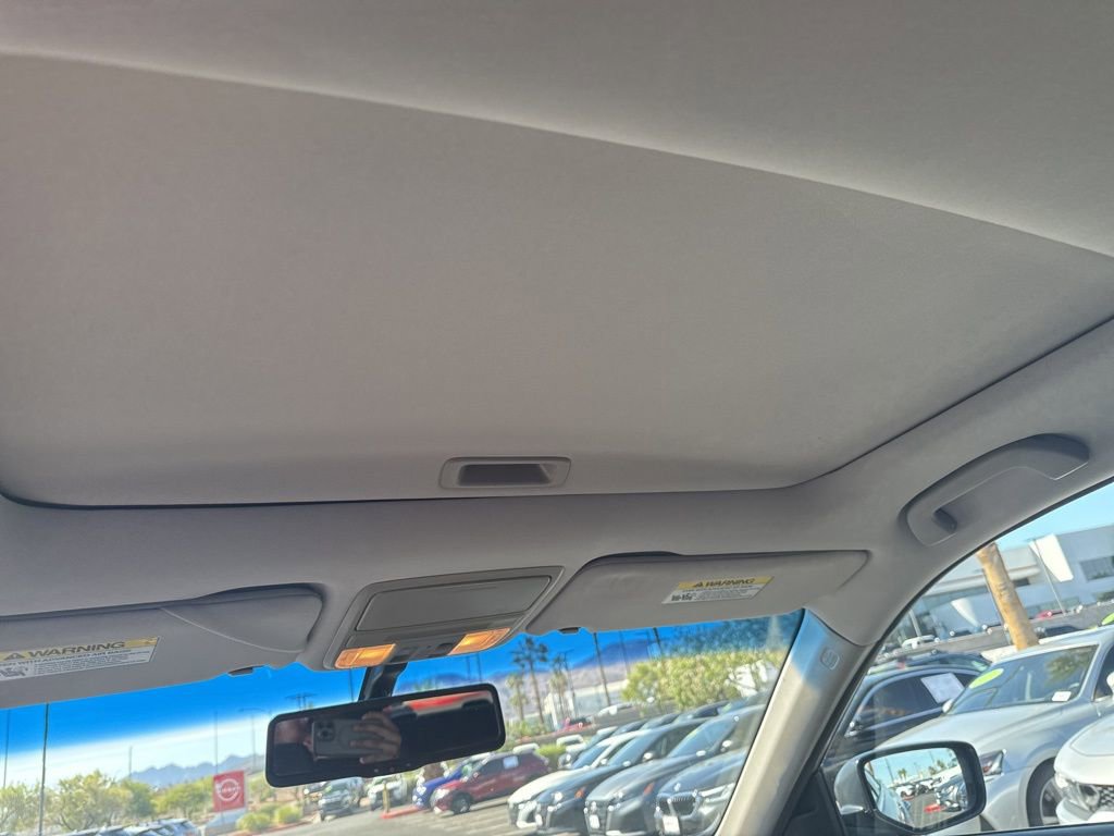 Used 2012 Honda Crosstour EX image 18