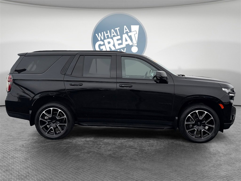 Used 2022 Chevrolet Tahoe RST w/ Luxury Package image 2