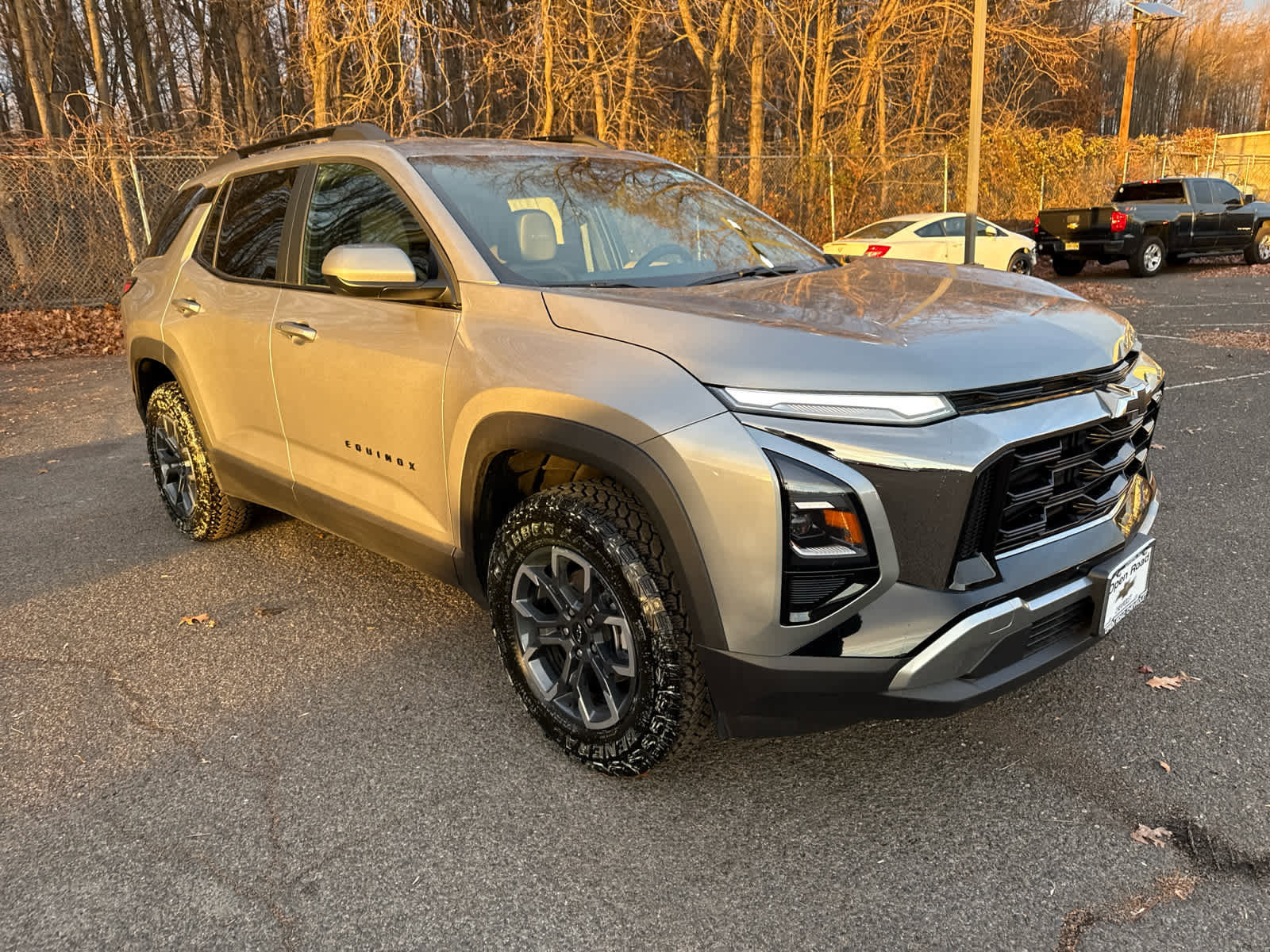 Used 2026 Chevrolet Equinox ACTIV image 2