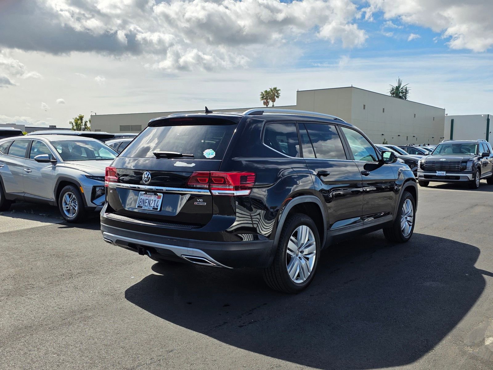 Used 2019 Volkswagen Atlas SE w/ Panoramic Sunroof Package AWD/4WD image 7