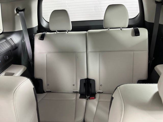 Used 2024 Hyundai Santa Fe Calligraphy FWD image 48