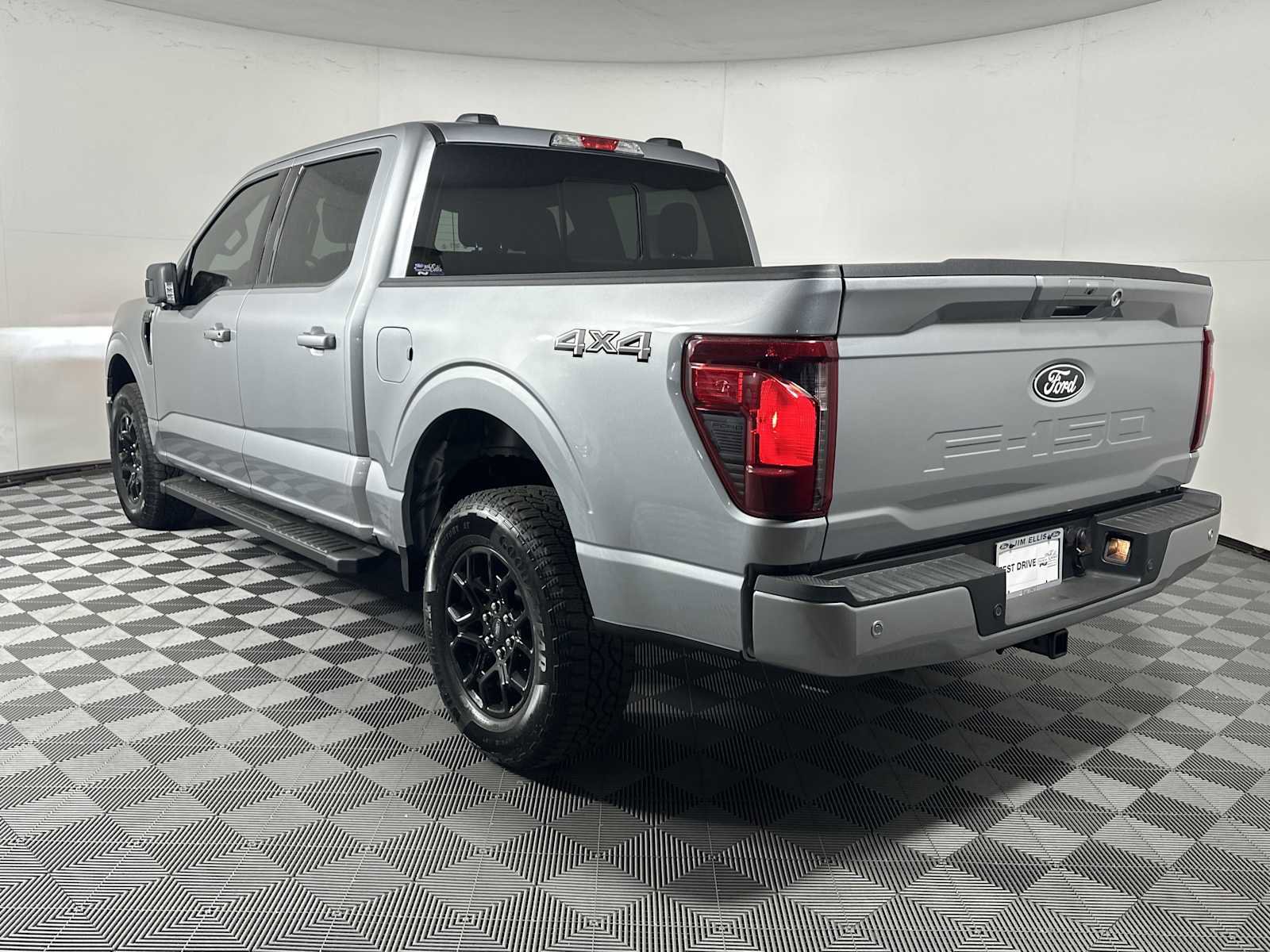 Used 2025 Ford F150 XLT w/ Equipment Group 302A MID AWD/4WD image 10