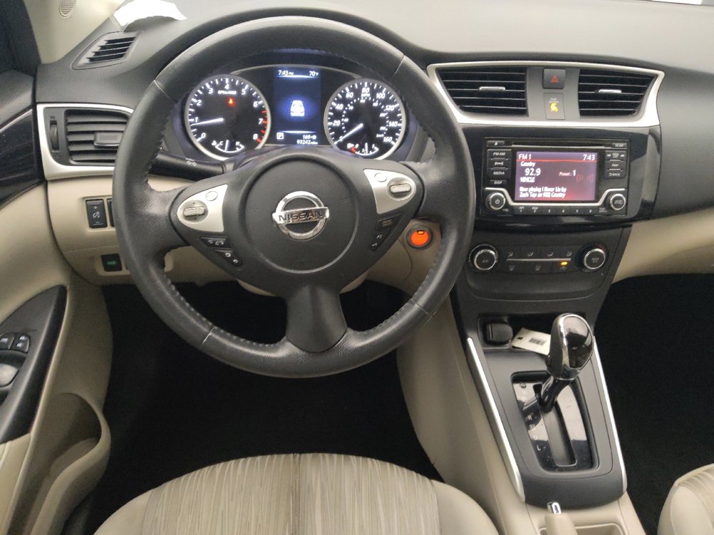 Used 2016 Nissan Sentra SV image 22
