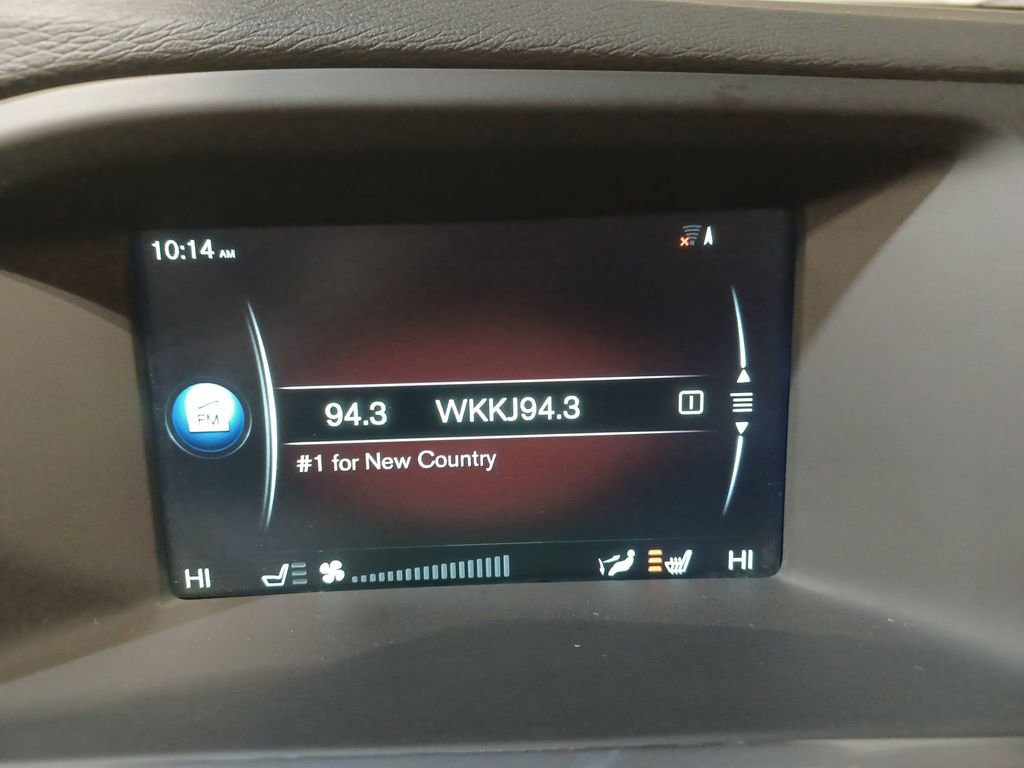 Used 2015 Volvo V60 T5 Premier image 12