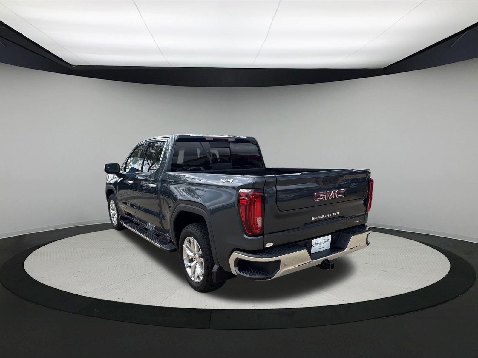 Used 2020 GMC Sierra 1500 SLT w/ SLT Premium Package AWD/4WD image 5