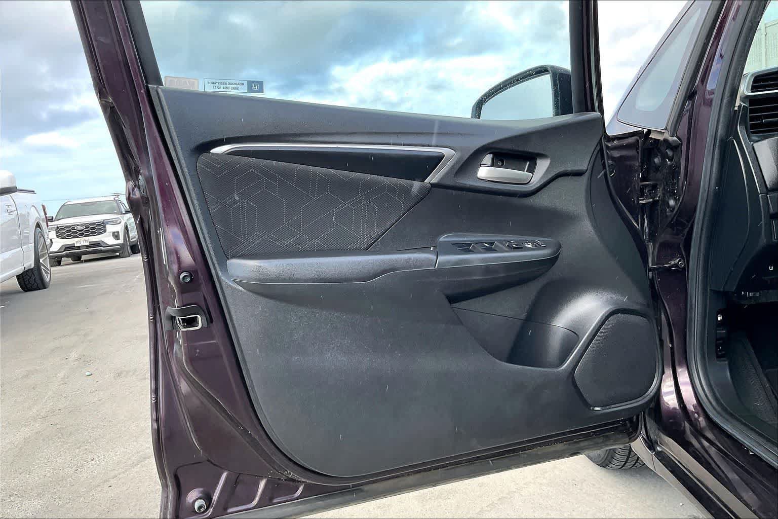 Used 2017 Honda Fit EX image 27