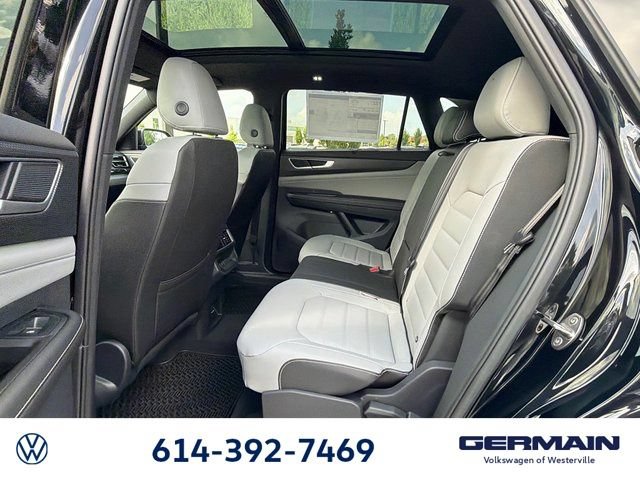 New 2026 Volkswagen Atlas Cross Sport SEL R-Line AWD/4WD image 13