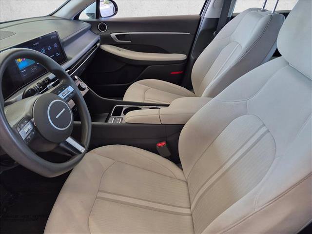Used 2025 Hyundai Sonata SEL FWD image 21