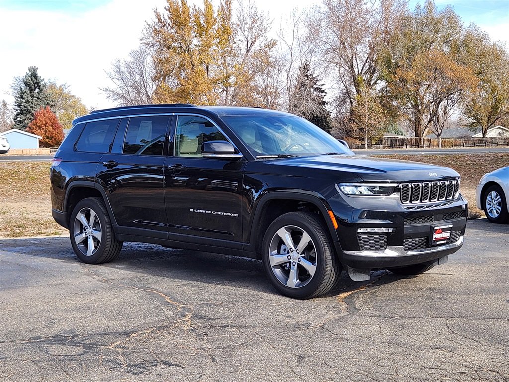 Used 2025 Jeep Grand Cherokee L Limited w/ Trailer Tow Package