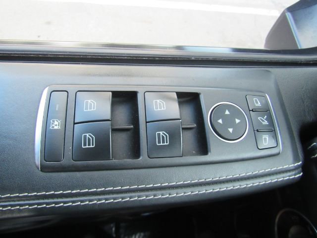 Used 2017 Mercedes-Benz G 550 Squared image 42