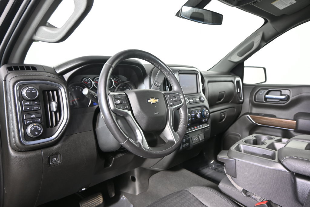 Used 2021 Chevrolet Silverado 1500 LT AWD/4WD image 22