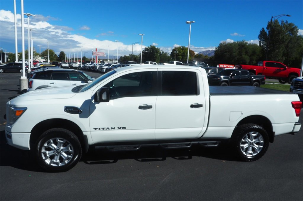 Used 2023 Nissan Titan SV w/ SV Convenience Package image 8