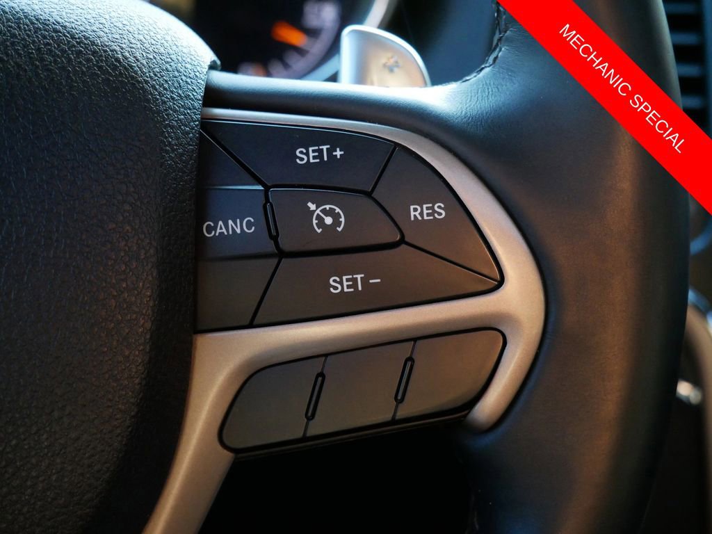 Used 2014 Jeep Grand Cherokee Limited image 20