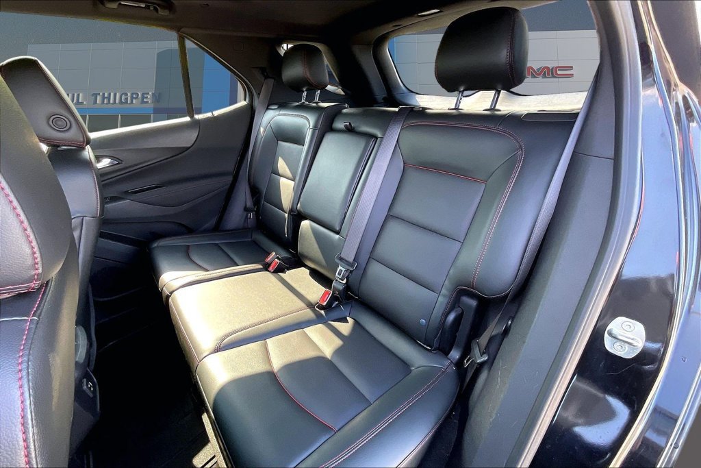 Used 2023 Chevrolet Equinox RS w/ RS Leather Package FWD image 25