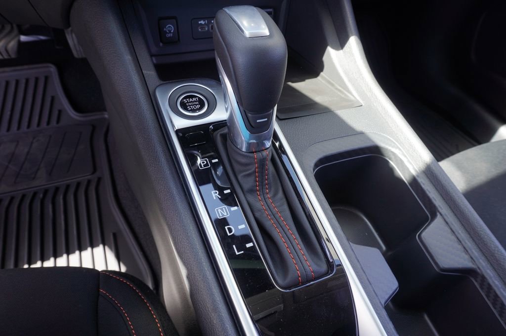 Certified 2025 Nissan Sentra SR w/ Midnight Edition image 18