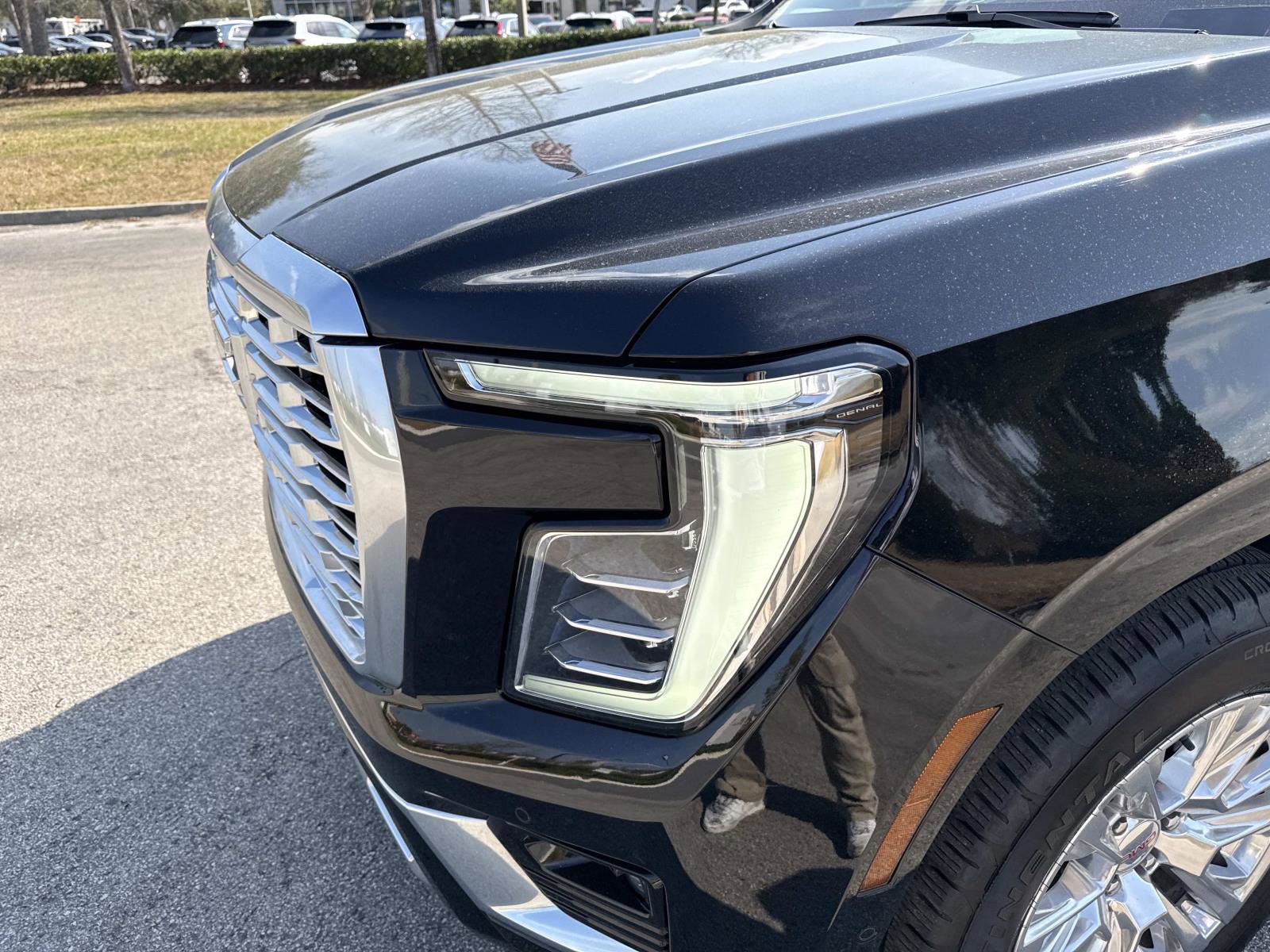 Used 2025 GMC Yukon Denali image 10