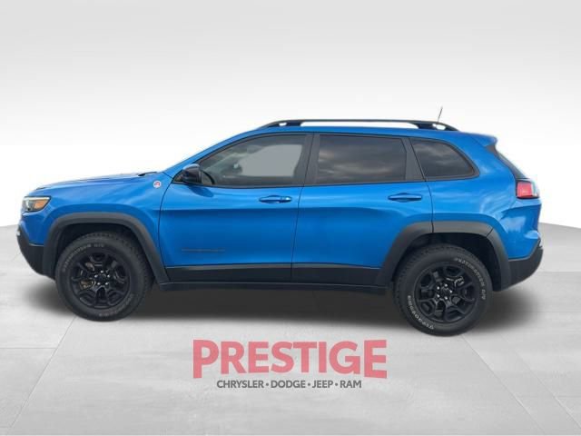 Used 2022 Jeep Cherokee Trailhawk w/ Premium Leather Package image 11