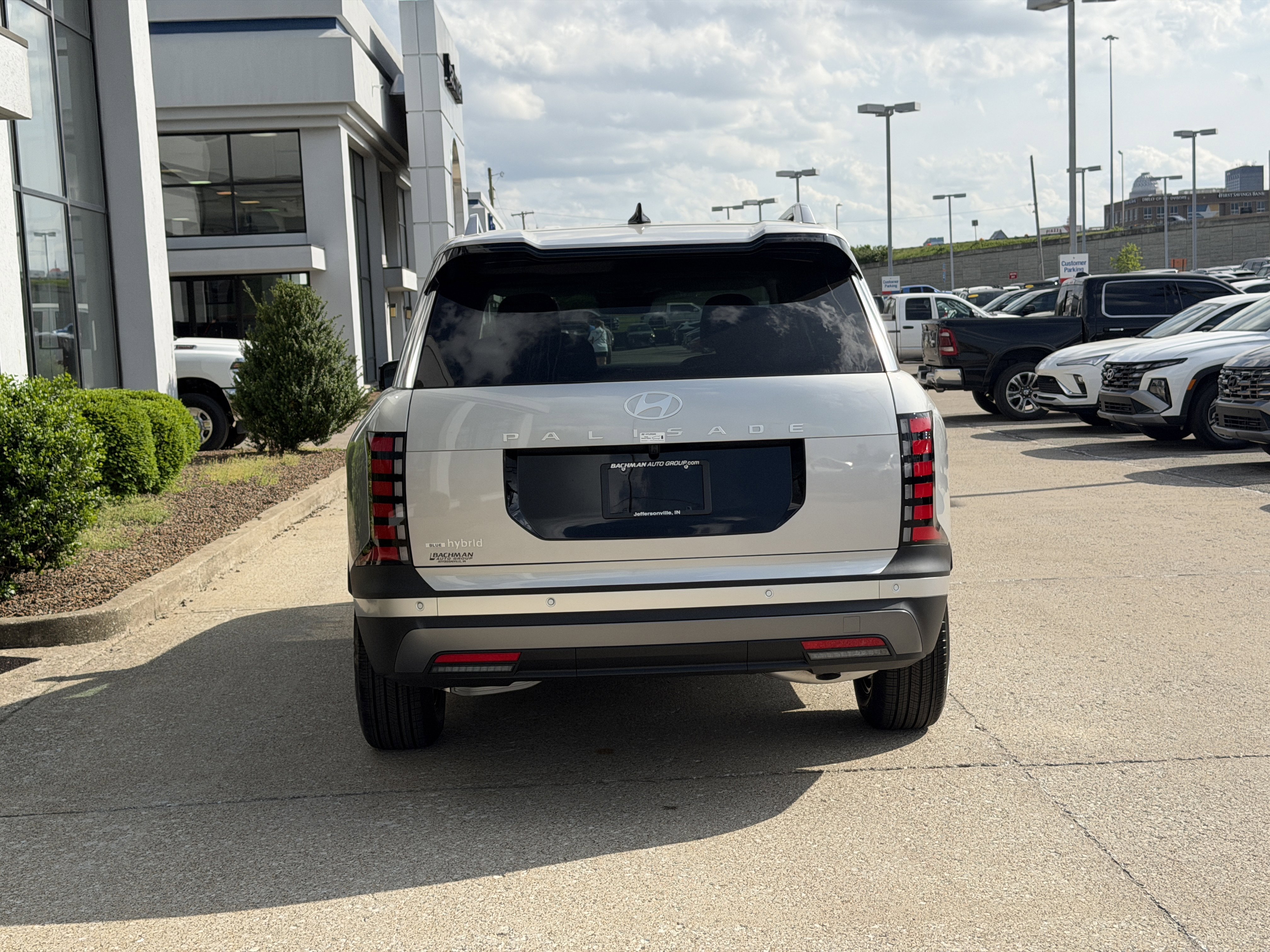 New 2026 Hyundai Palisade FWD Hybrid image 6