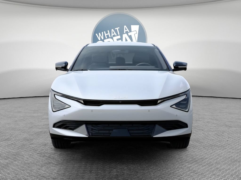 New 2026 Kia EV6 Wind AWD/4WD image 2