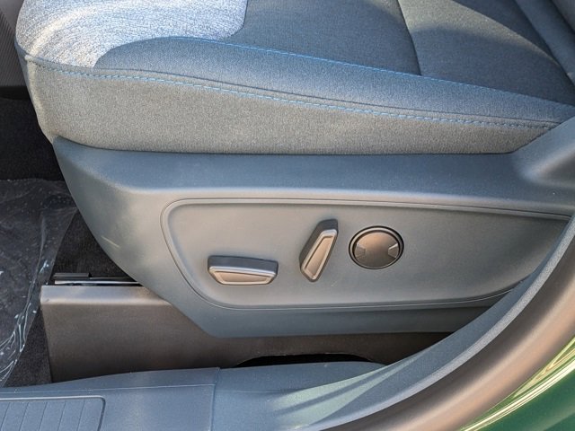 New 2025 Ford Maverick XLT w/ XLT Luxury Package image 12