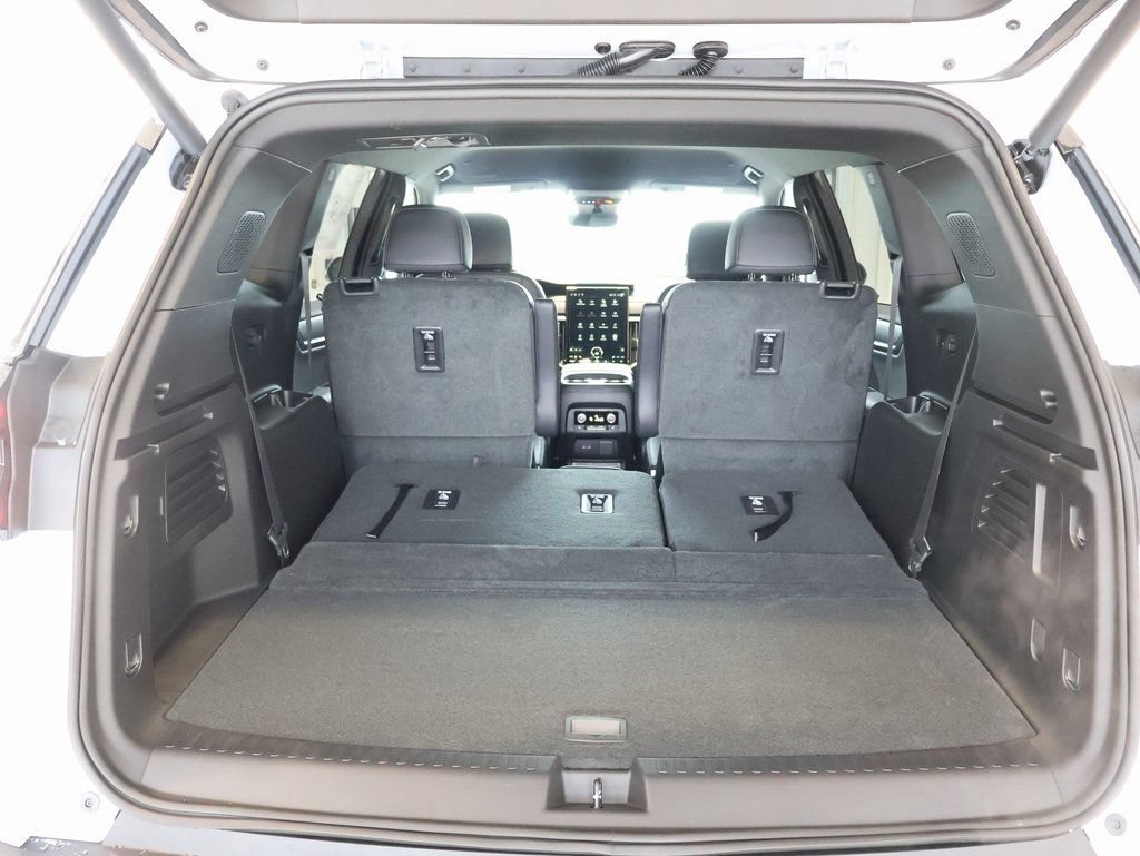 New 2026 GMC Acadia Elevation w/ Black Edition AWD/4WD image 30
