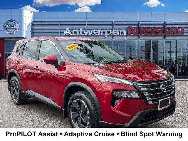 Used 2025 Nissan Rogue SV AWD/4WD image 1