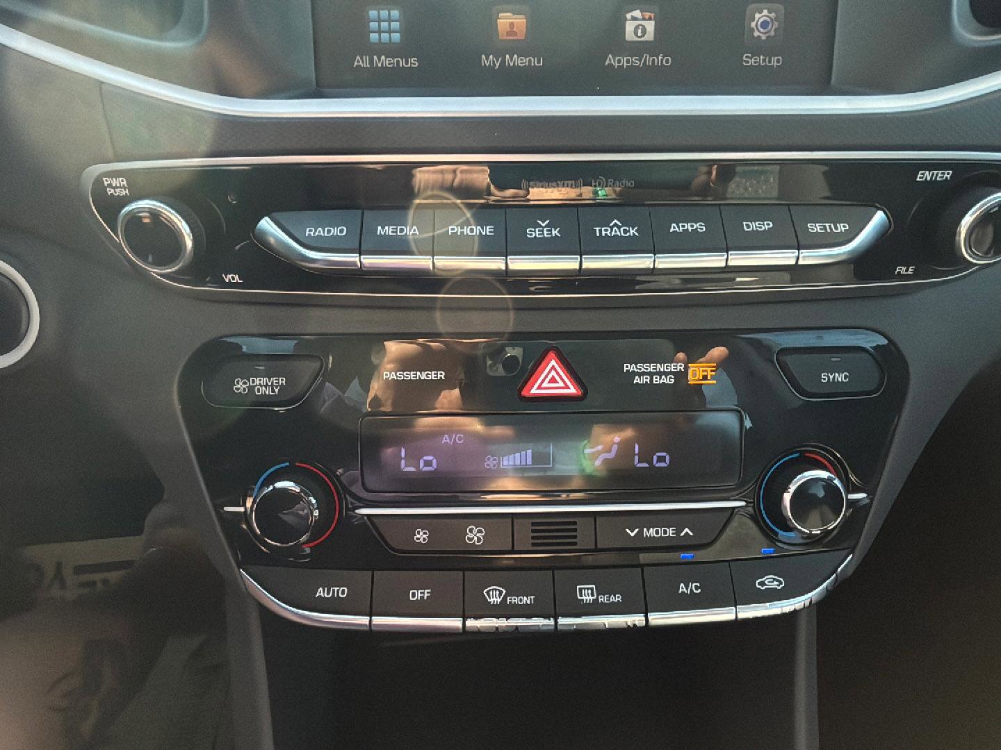 Used 2018 Hyundai Ioniq Blue FWD image 20