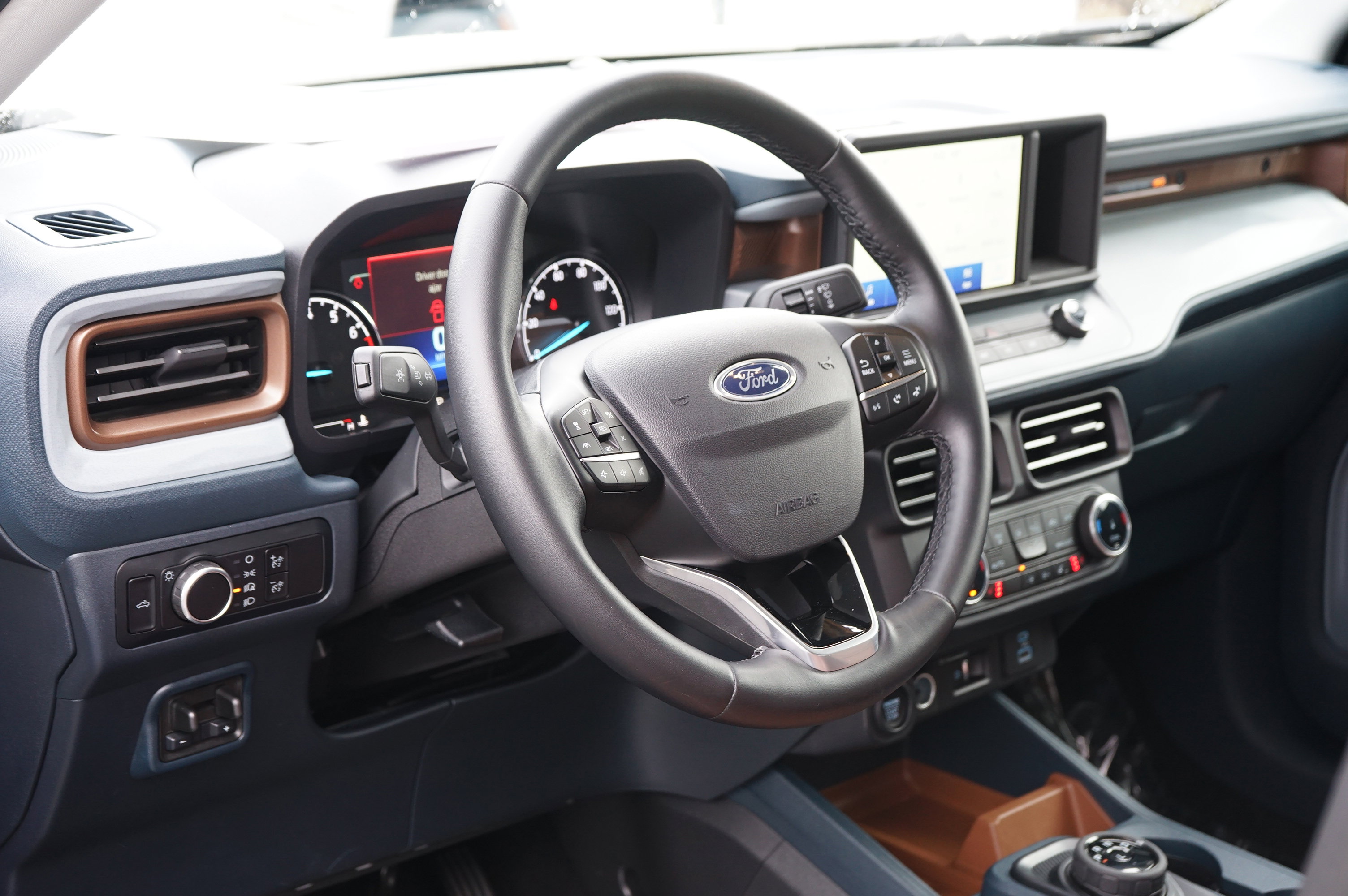 Used 2024 Ford Maverick Lariat w/ FX4 Off-Road Package image 14