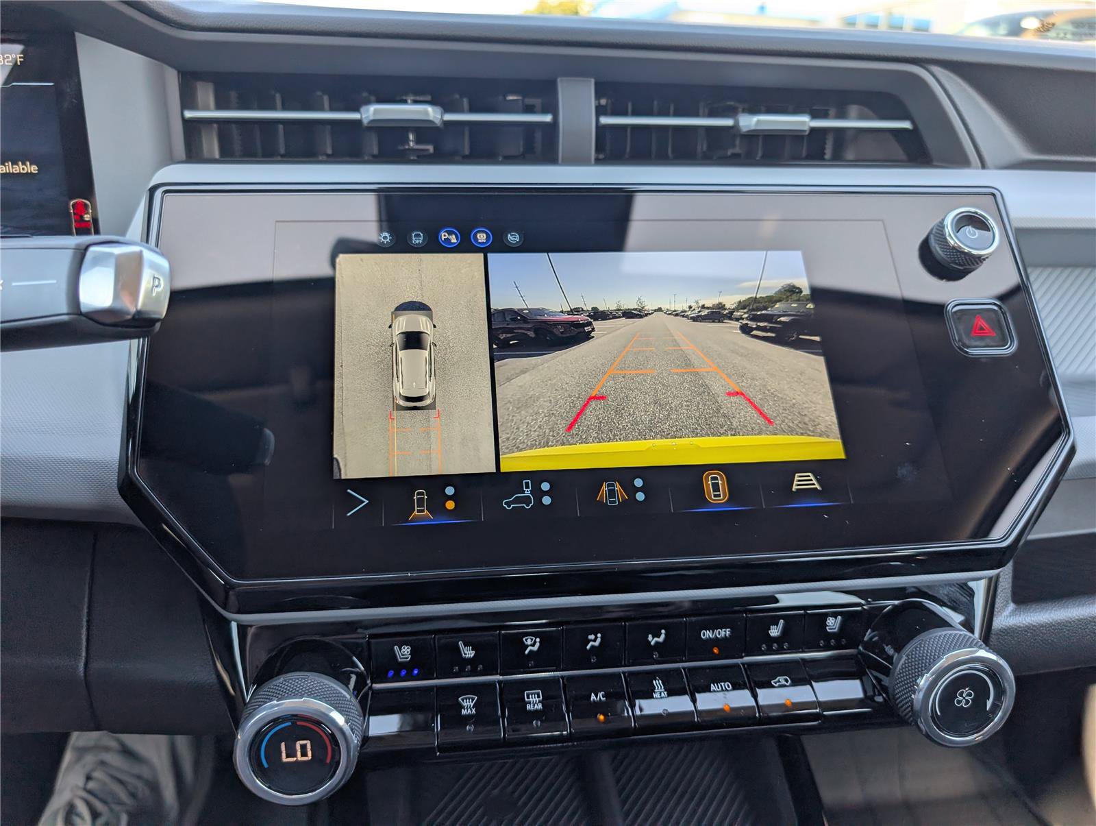 New 2027 Chevrolet Bolt RS w/ Technology Package FWD image 23