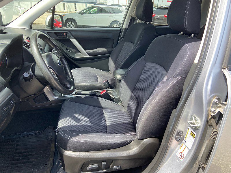 Used 2015 Subaru Forester 2.5i Premium w/ All-Weather Package image 9