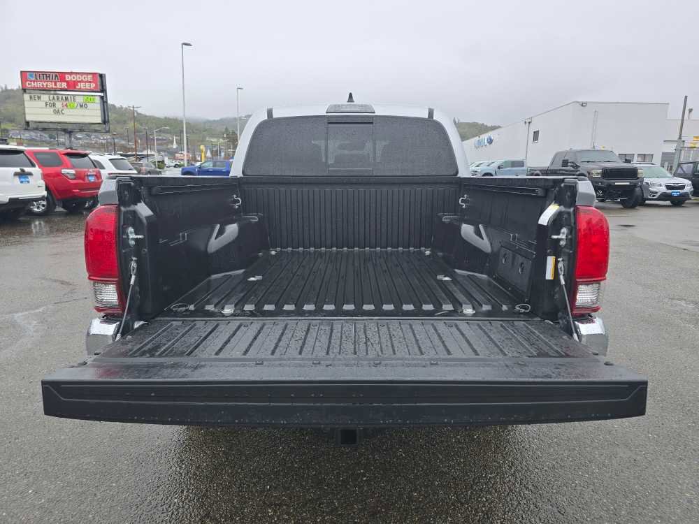 Used 2021 Toyota Tacoma SR5 image 19