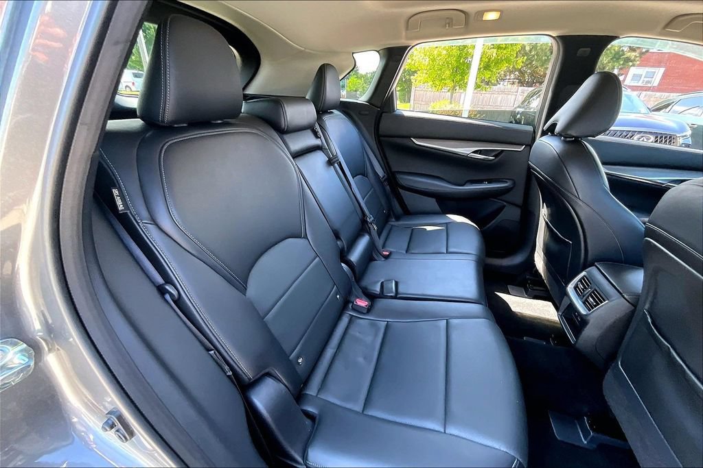 Certified 2023 INFINITI QX50 Luxe AWD/4WD image 30