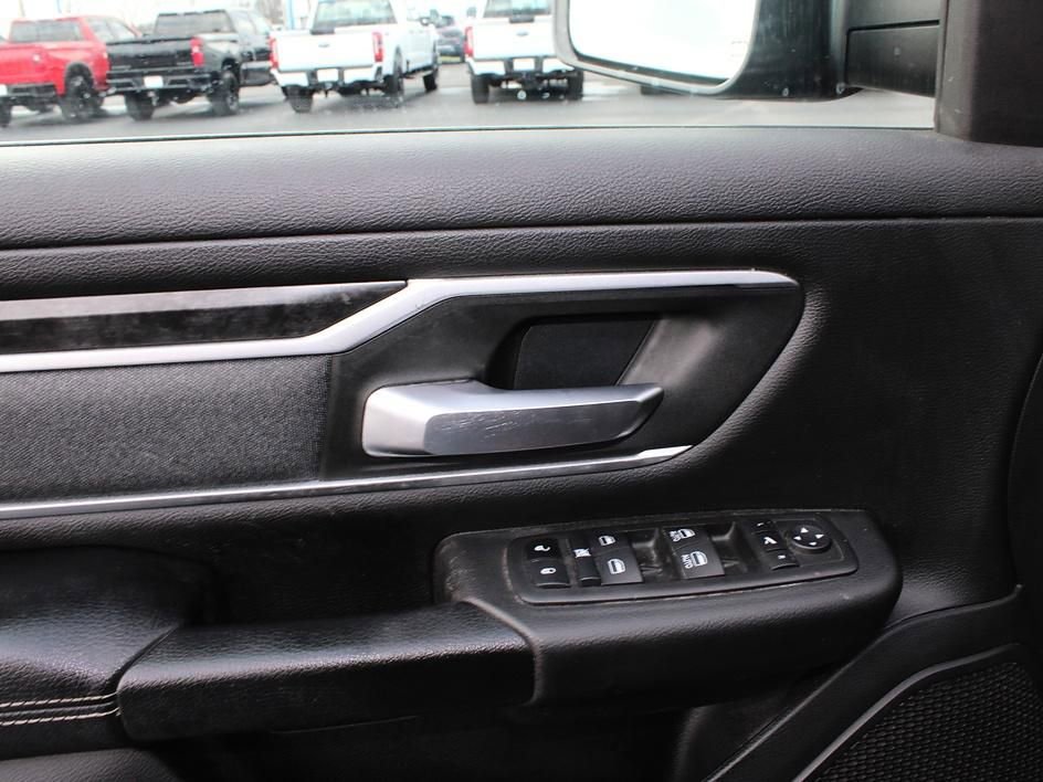 Used 2023 RAM 1500 Big Horn image 12
