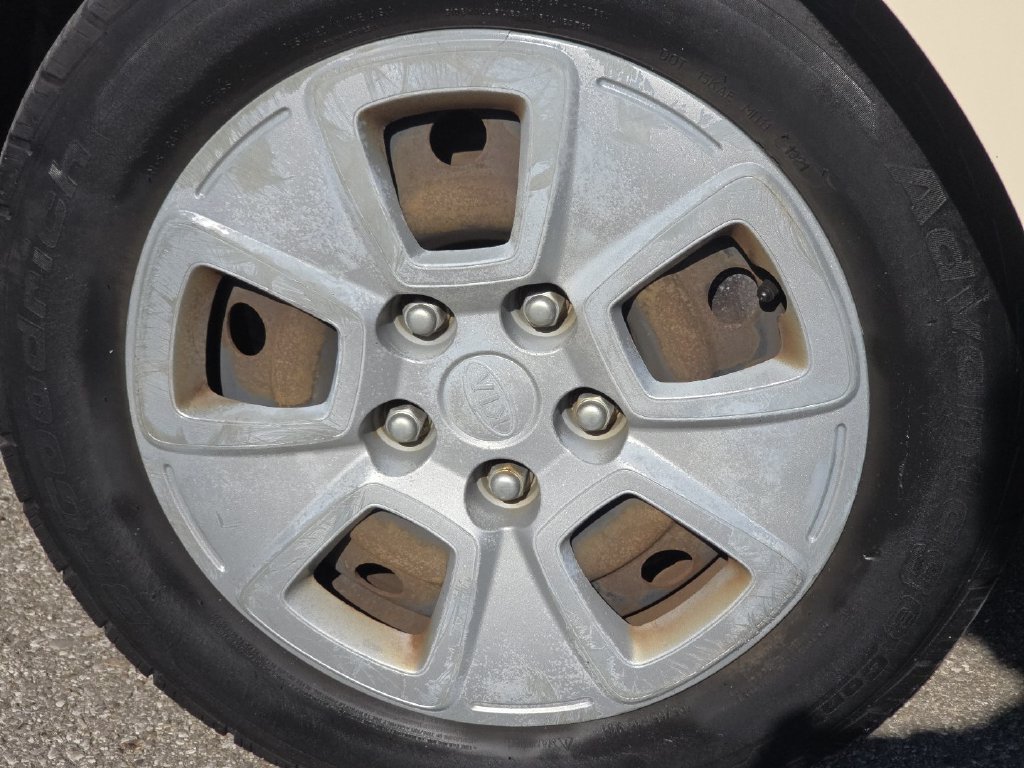 Used 2013 Kia Soul FWD image 7