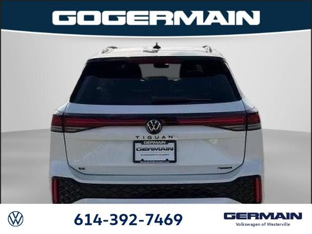 New 2026 Volkswagen Tiguan SE R-Line AWD/4WD image 9