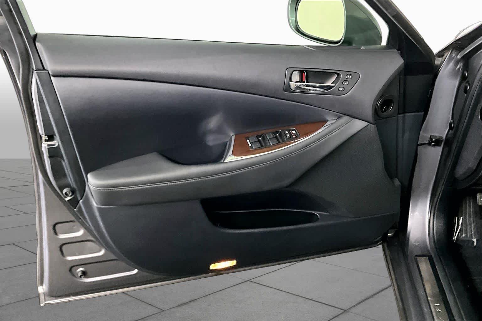 Used 2012 Lexus ES 350 FWD image 22