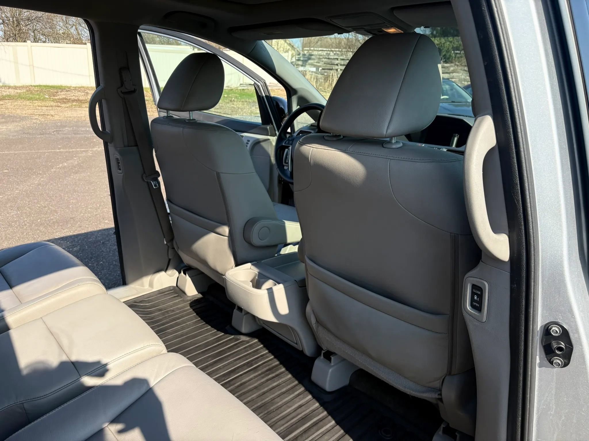 Used 2012 Honda Odyssey Touring image 26