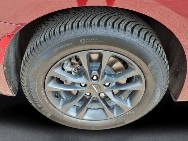 Used 2020 Chrysler Pacifica Touring-L w/ Advanced Safetytec Group AWD/4WD image 9