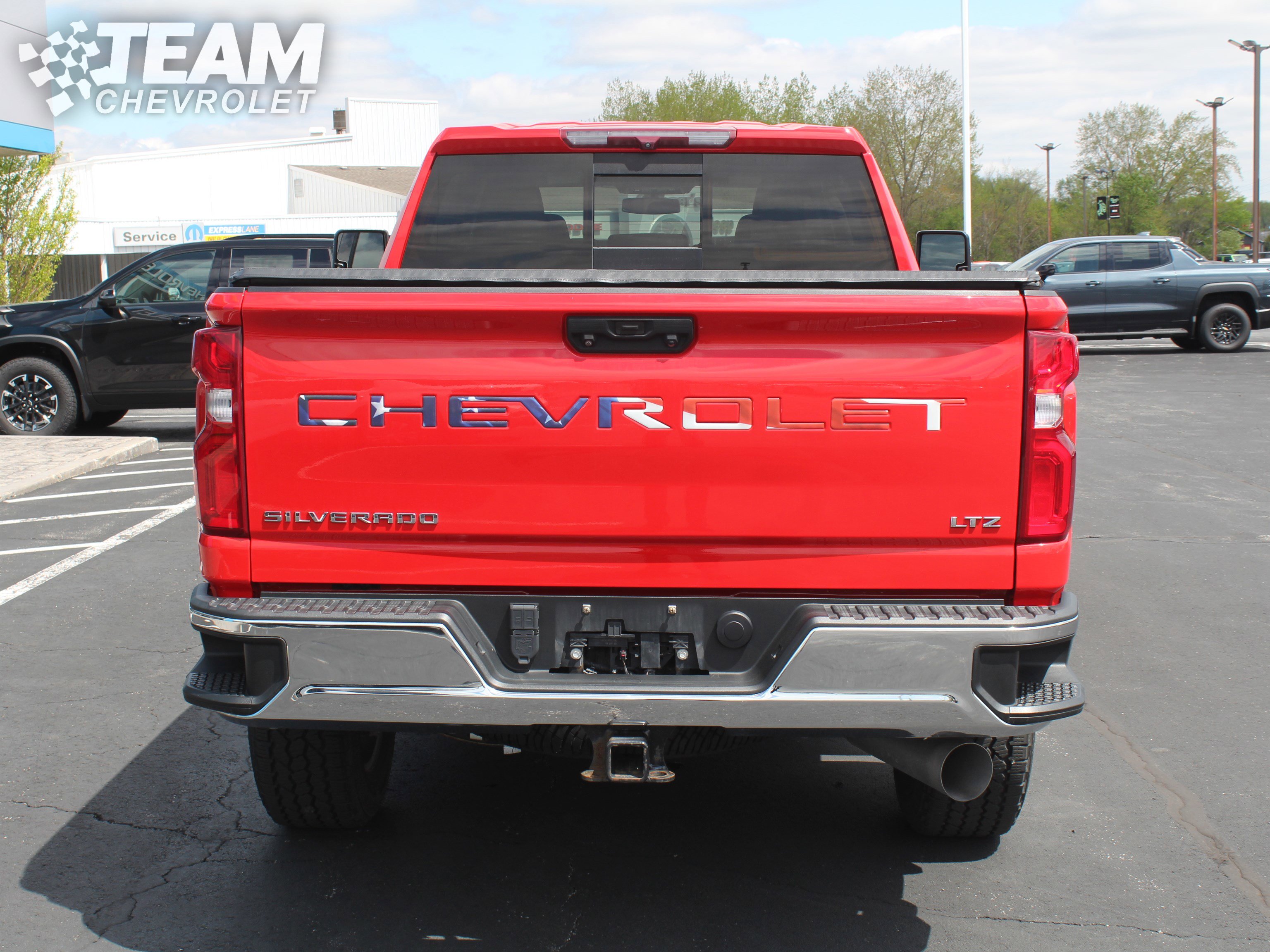 Used 2022 Chevrolet Silverado 2500 LTZ AWD/4WD image 5