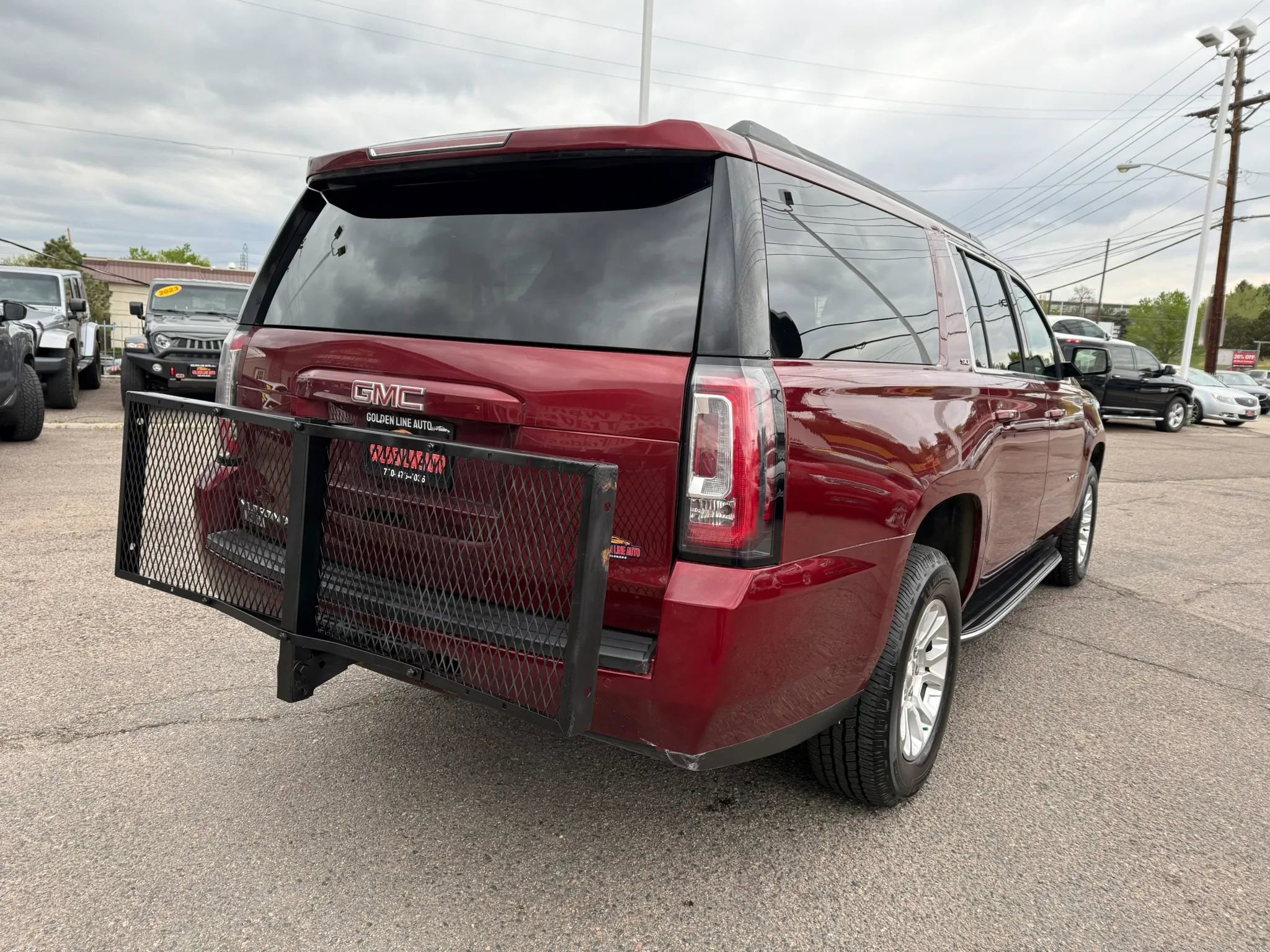 Used 2019 GMC Yukon XL SLT AWD/4WD image 8