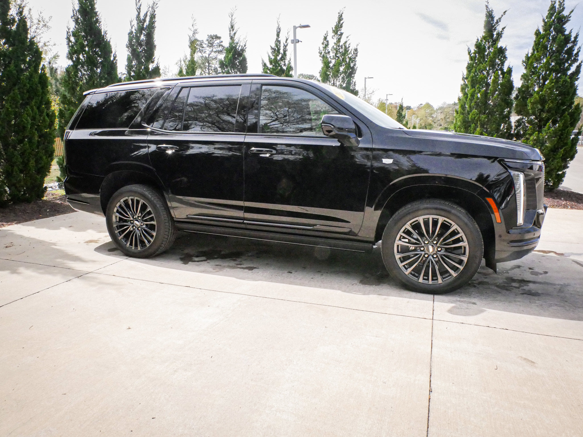 Used 2026 Cadillac Escalade Platinum Sport w/ LPO, Floor Liner Package image 11