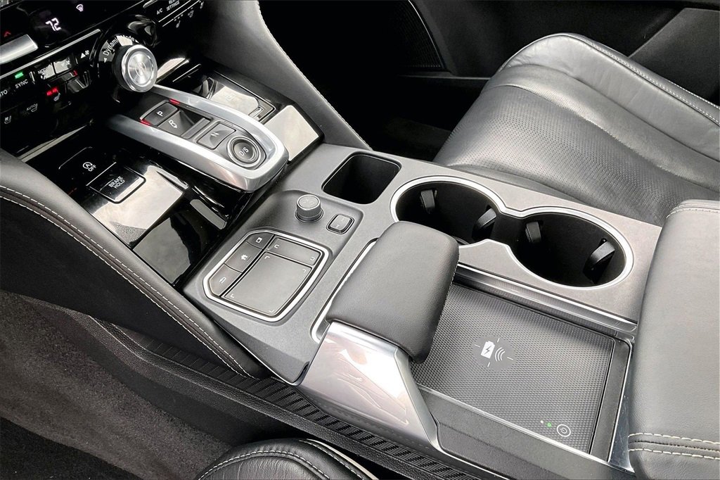 Used 2022 Acura MDX SH-AWD w/ Advance Package image 18