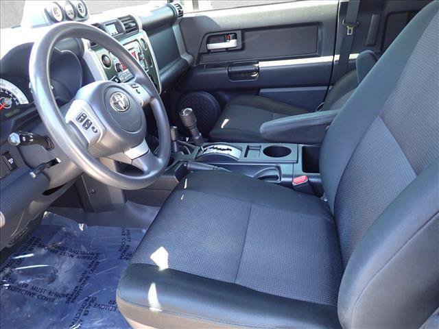 Used 2014 Toyota FJ Cruiser 4WD w/ Convenience Package image 8