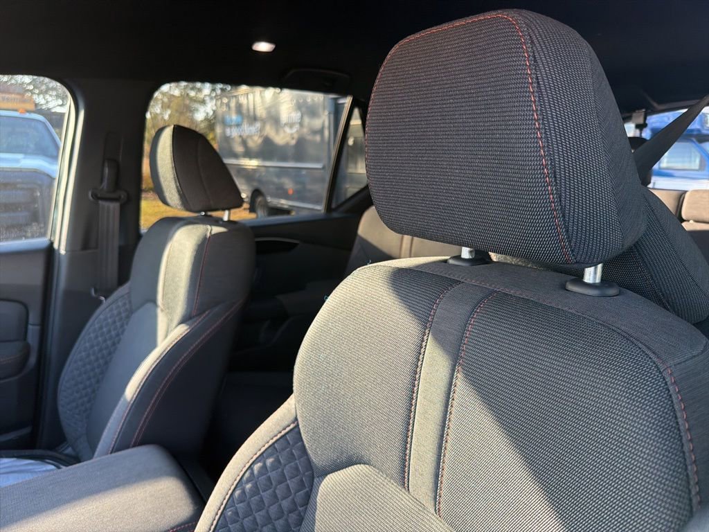 Used 2023 Honda Pilot Sport image 10