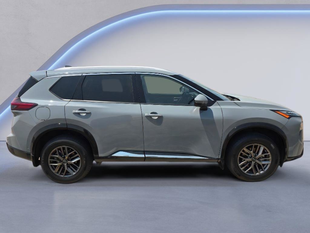 Used 2024 Nissan Rogue Platinum w/ Platinum Premium Package AWD/4WD image 6
