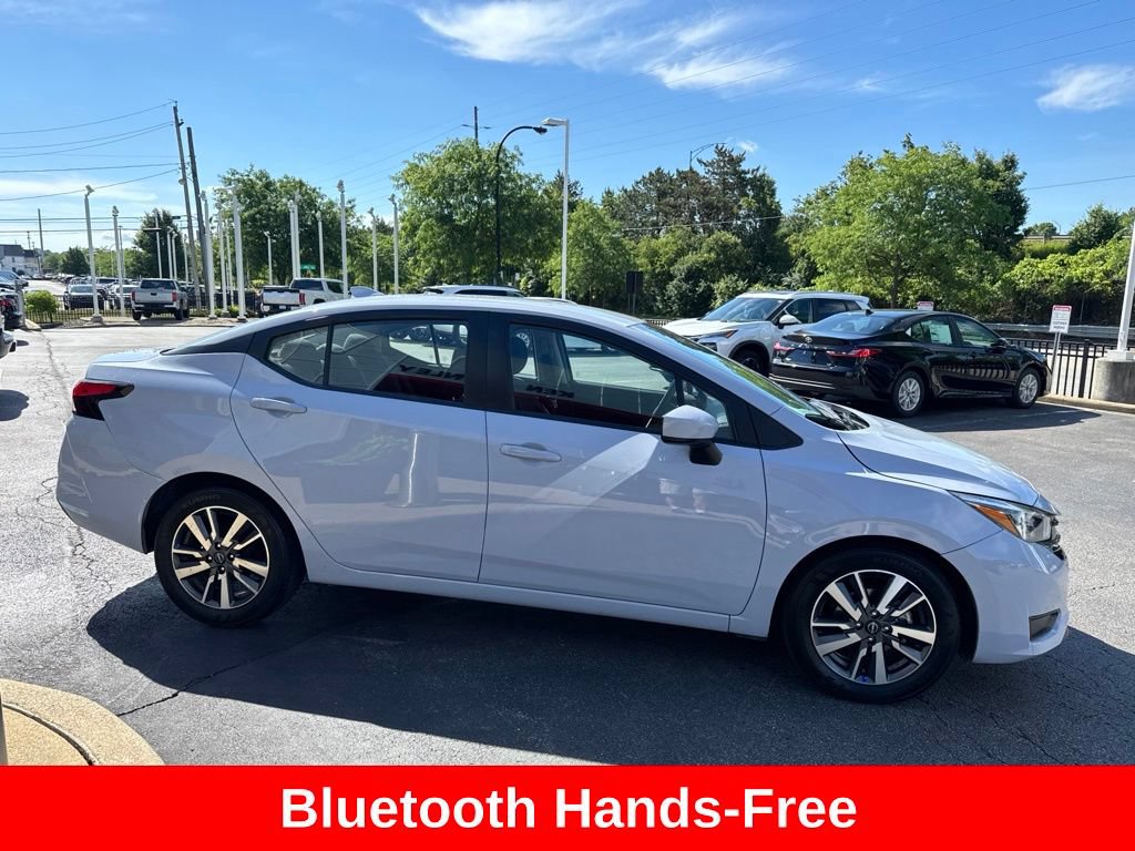 Used 2025 Nissan Versa SV FWD image 8