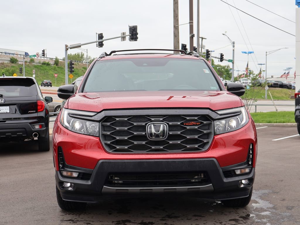 Certified 2022 Honda Passport TrailSport image 2