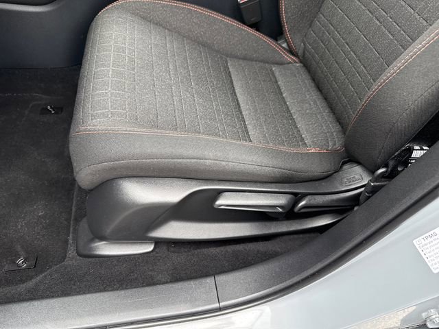 Certified 2025 Honda HR-V Sport image 11